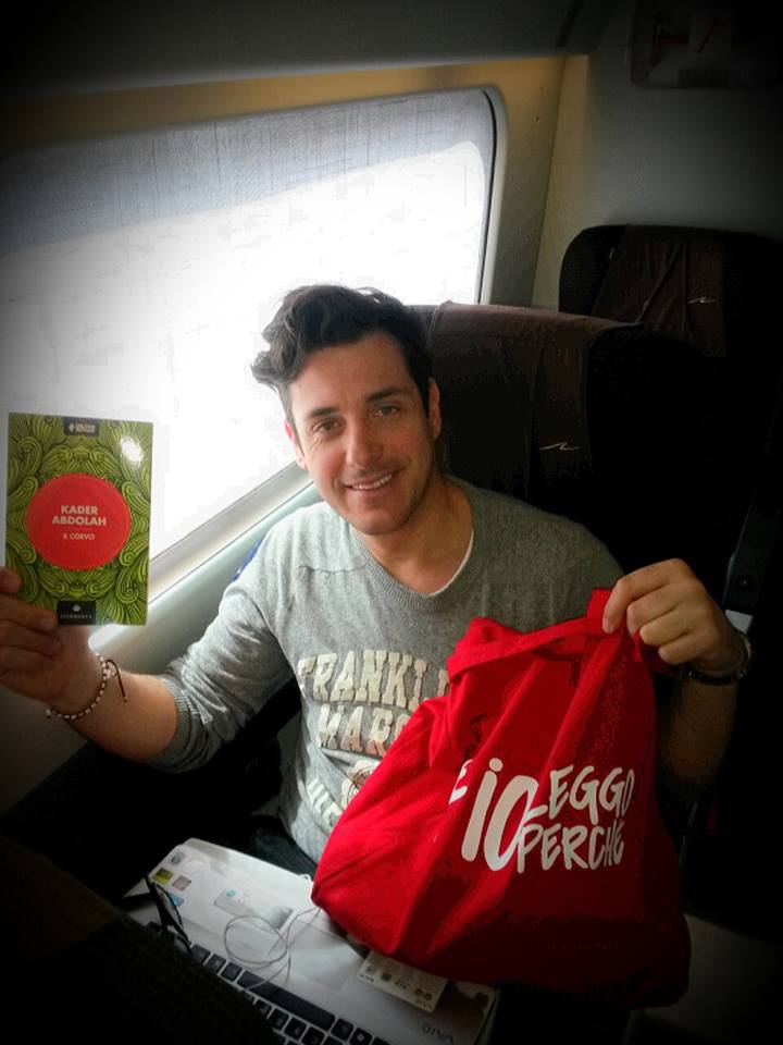 Regalare libri sui treni contro la crisi!